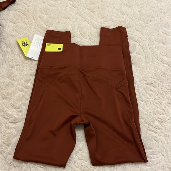 ‼️NEW W/ TAG‼️All In Motion Athletic Wear Set🧘‍♀️ - Picture 5 of 7